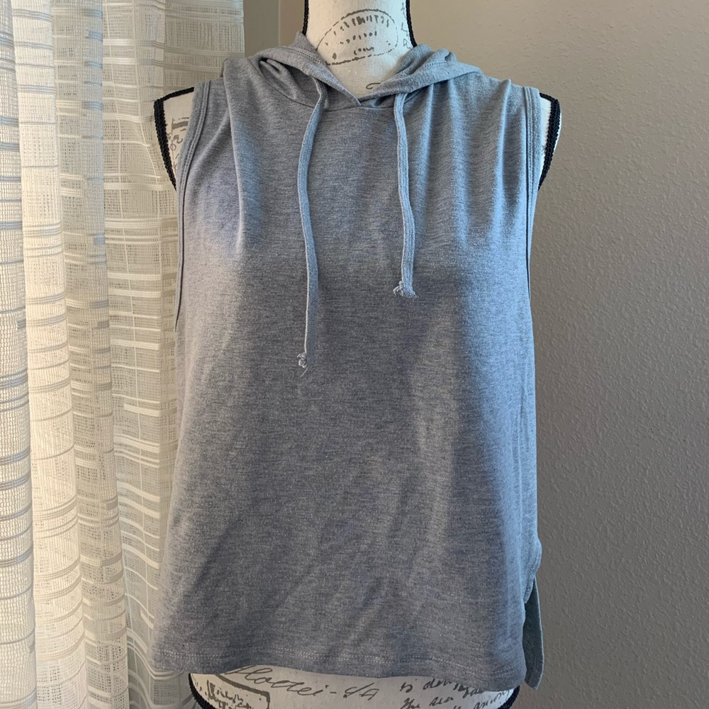 workout top